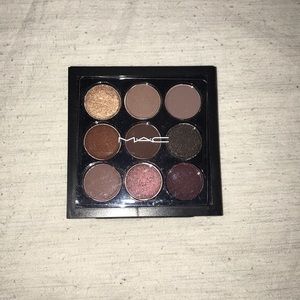 MAC Burgundy x9 palette